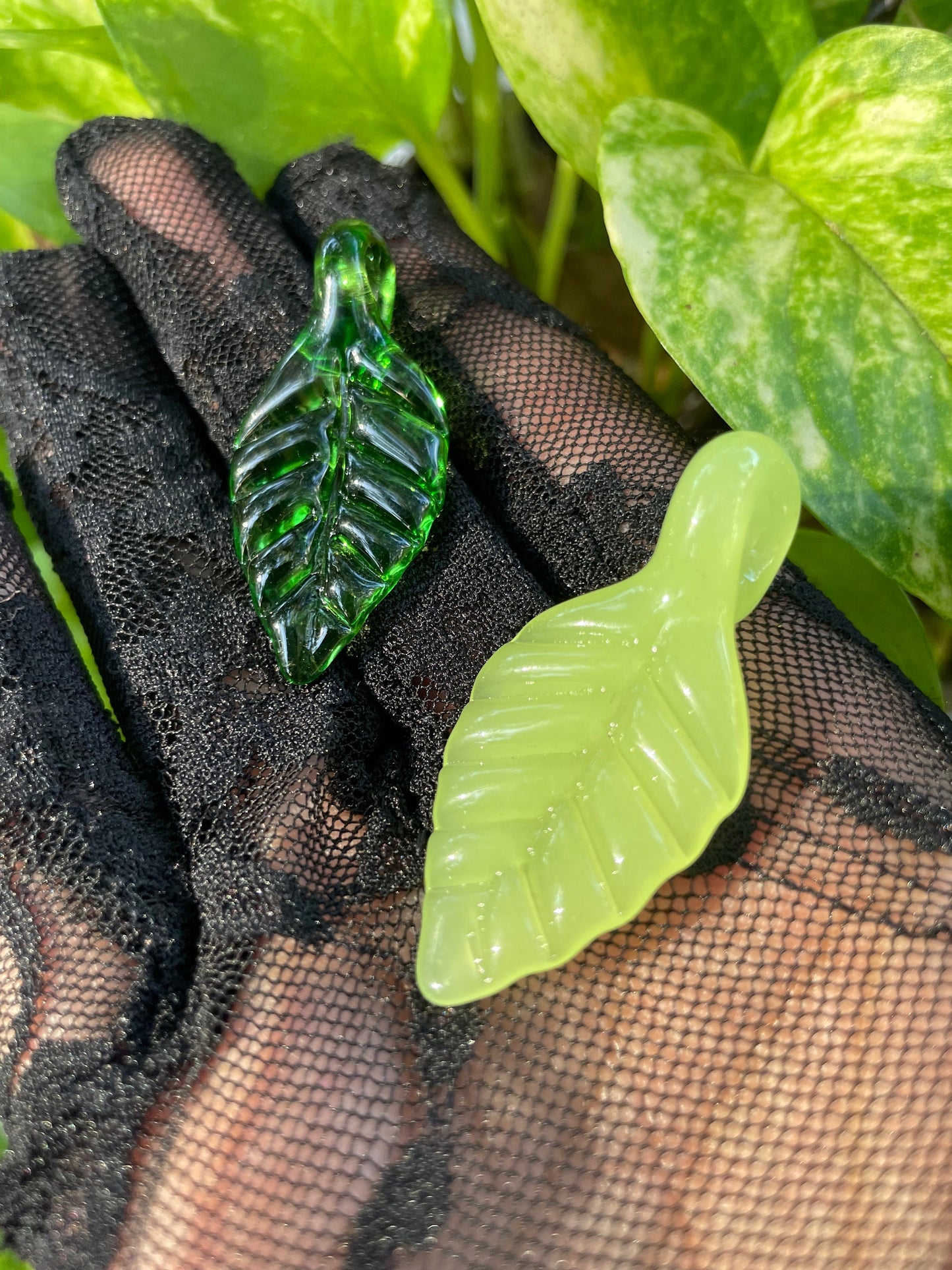 Hand Blown Glass Green Leaf Necklace / Overgrow Leaf Necklace / Botanical Jewelry