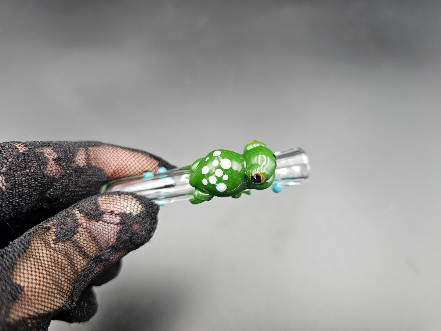 Frog Finger Saver / Frog Cigarette tip / tobacco use only / Hand made / Kawaii finger saver / Frog finger saver