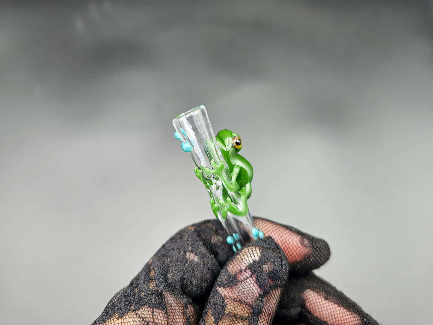 Frog Finger Saver / Frog Cigarette tip / tobacco use only / Hand made / Kawaii finger saver / Frog finger saver