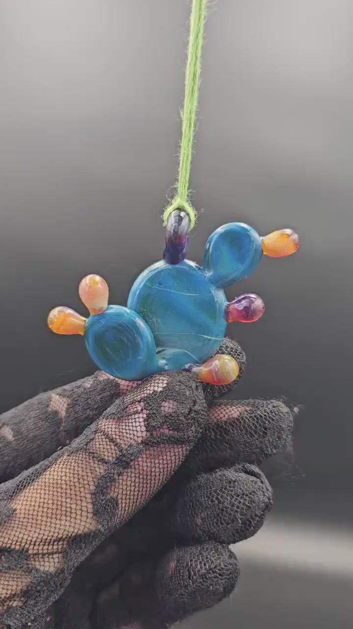 Cactus Pendant / Cactus Ornament / Glass Pendant / Glass Southwest Pendant / Opuntia Pendant / Prickly Pear Pendant / Prickly Pear Ornament